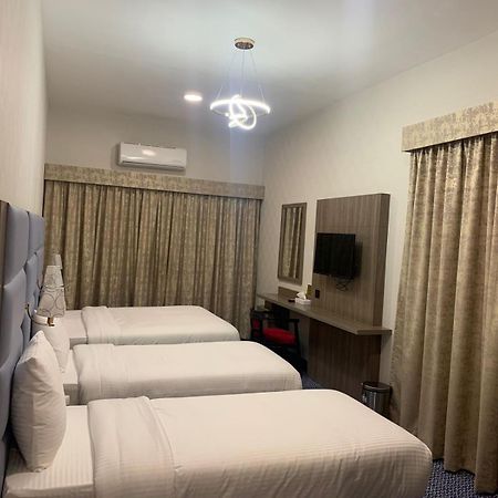 Silver Sand Hotel Dubaï Extérieur photo